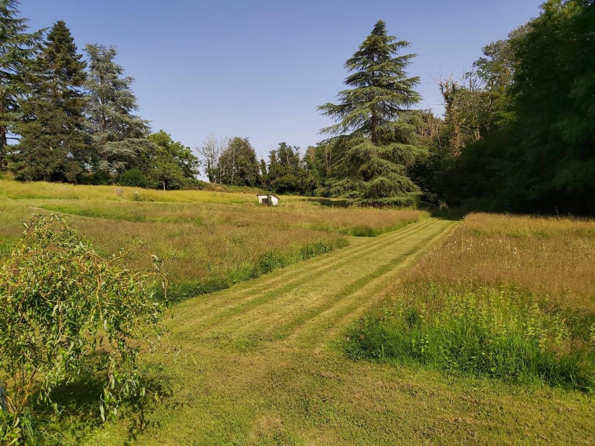 Chateau La Bastide Cardan Saint-Sulpice-de-Pommiers Esterno foto
